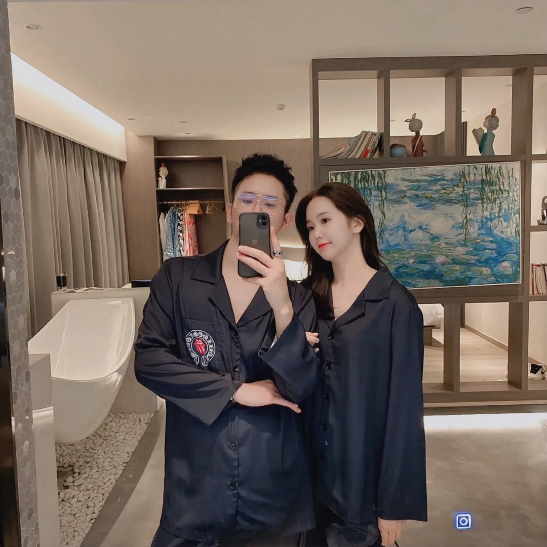 🅿️360 2023 Croixin Home Clothes High-end Korean silk fabric is skin-friendly, soft and comfortable. Same style for men and women. Women's size: S～L, men's size: M～XXXL